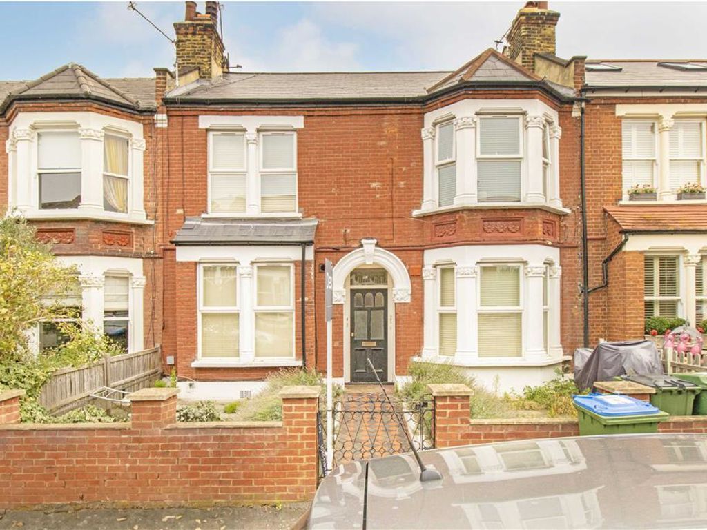 1 bed flat to rent in Heathwood Gardens, London SE7, £1,300 pcm Zoopla