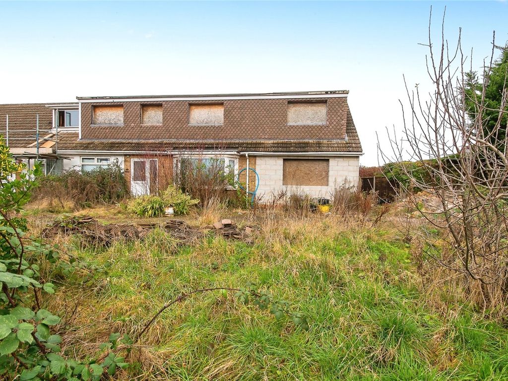 5 bed semidetached house for sale in Eye Road, Peterborough