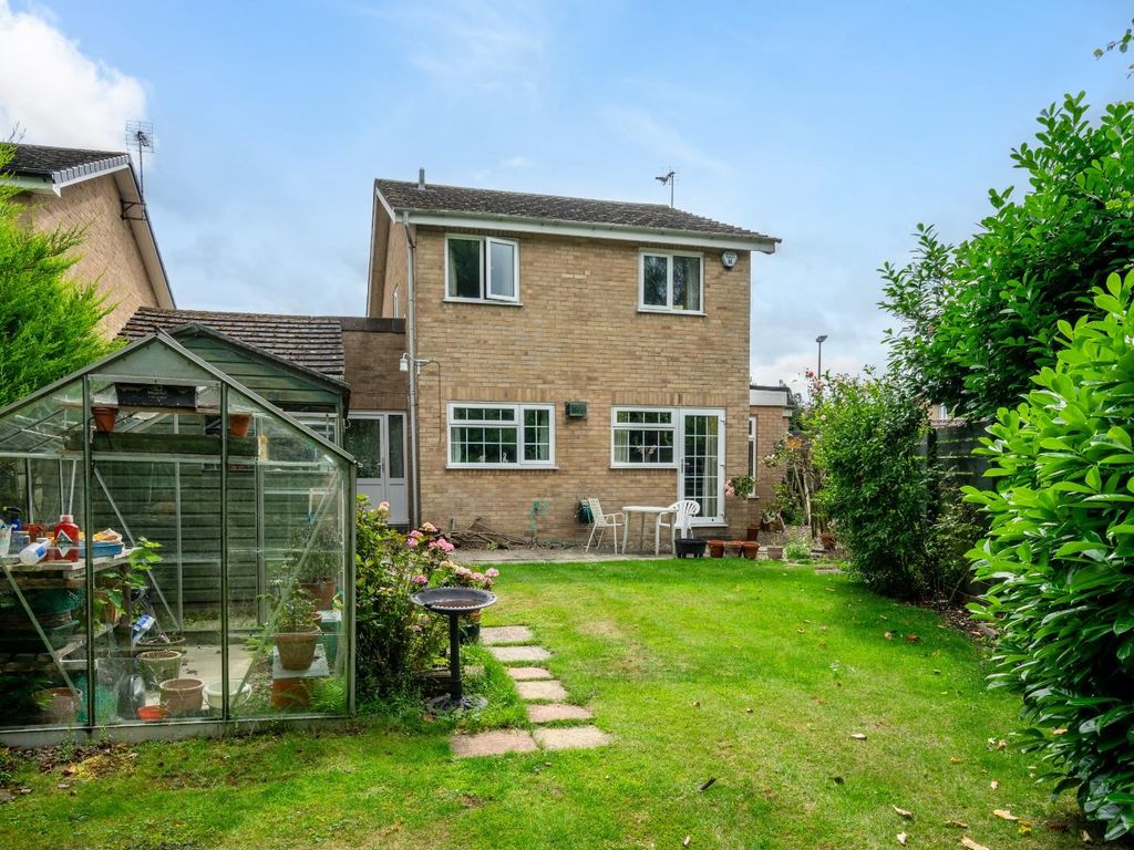 4 bed detached house for sale in Woodthorpe, York YO24, £