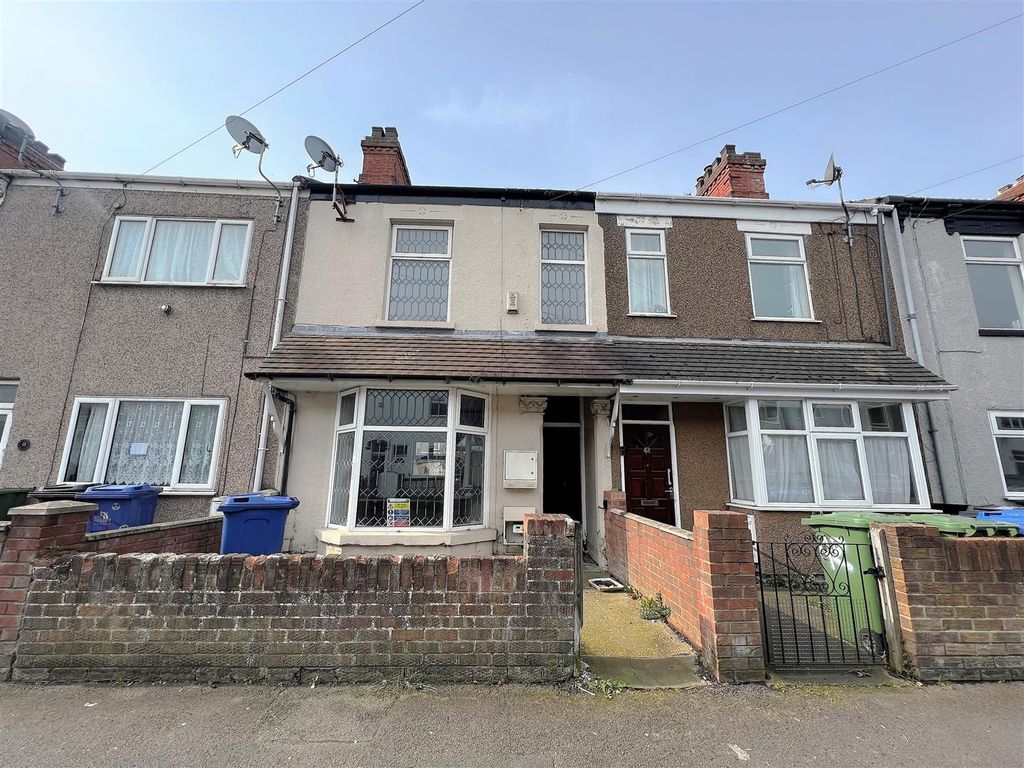 3 bed terraced house for sale in Brereton Avenue, Cleethorpes, N.E