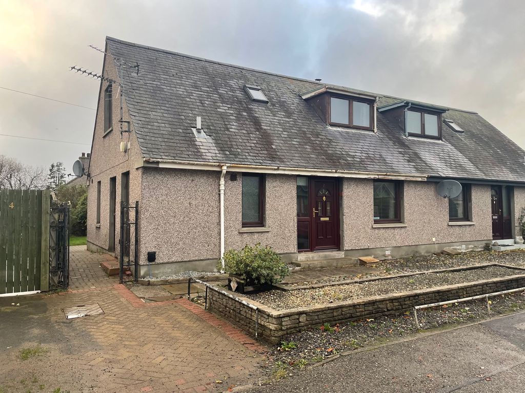 3 bed semidetached house for sale in Market Square, Alness IV17, £