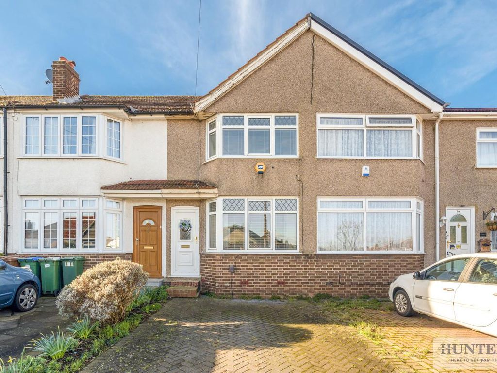 2 bed terraced house for sale in Lavernock Road, Bexleyheath DA7, £