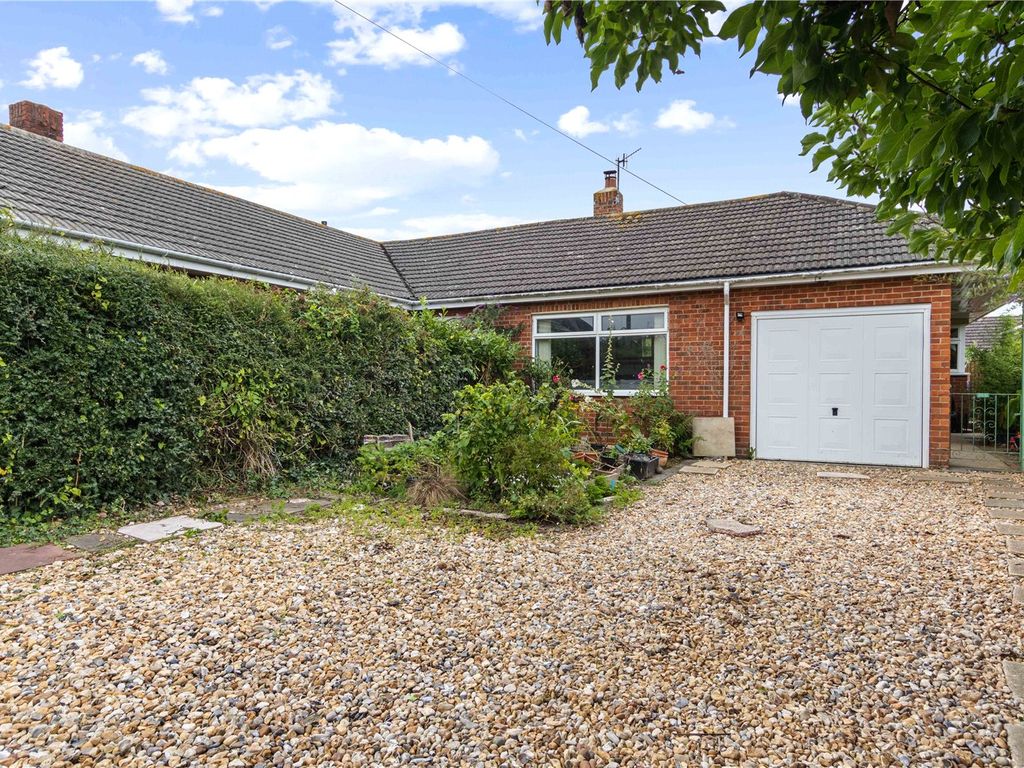 3 bed bungalow for sale in New Barn Lane, North Bersted, Bognor Regis