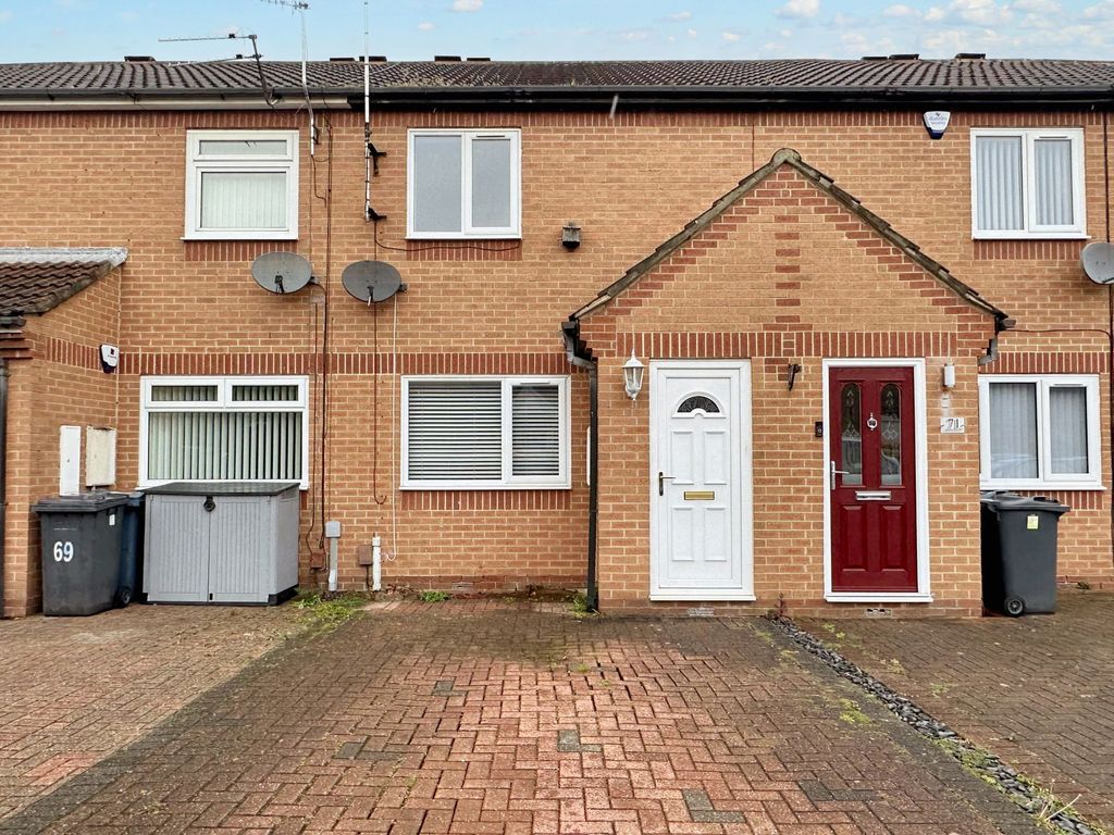 2 bed terraced house to rent in Agincourt, Hebburn NE31, £750 pcm Zoopla