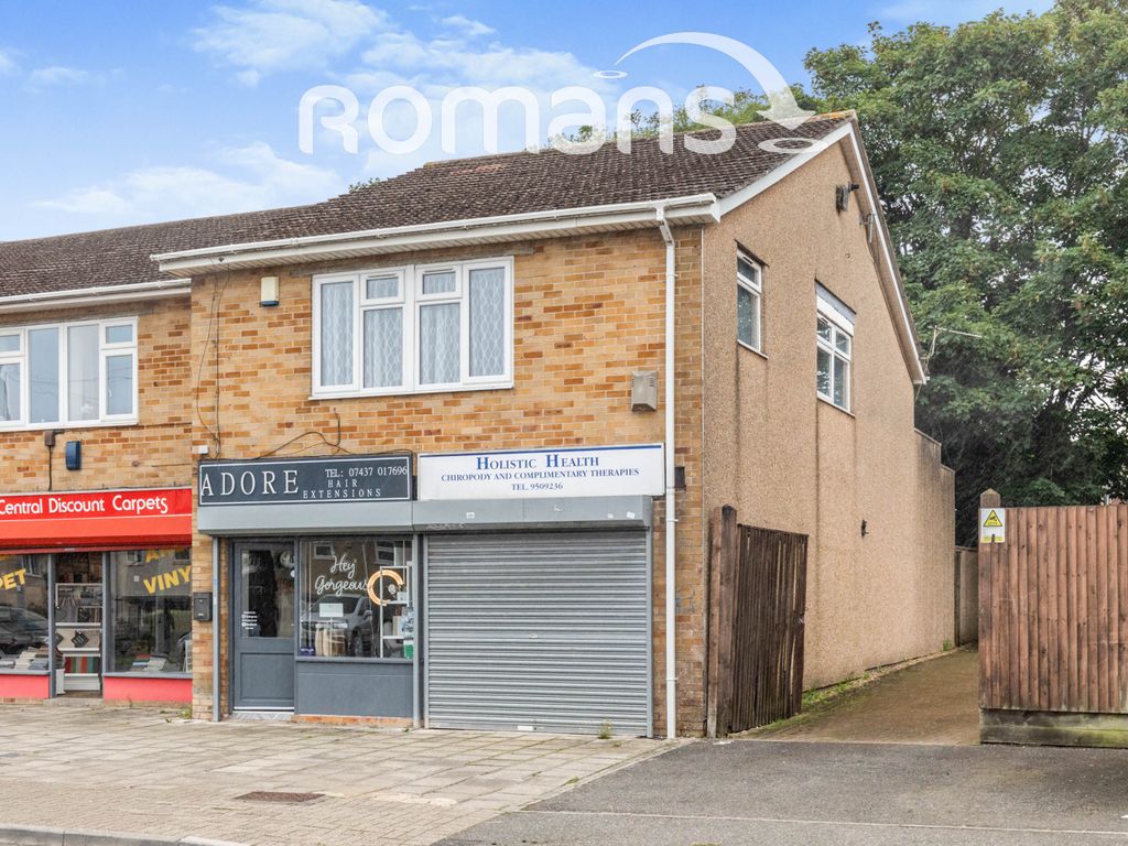 3 bed flat to rent in Charlton Road, Brentry, Bristol BS10, £1,500 pcm