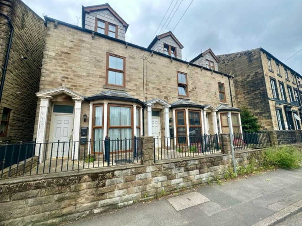 2 bed flat to rent in Sackville Street, Barnsley S70, £675 pcm Zoopla