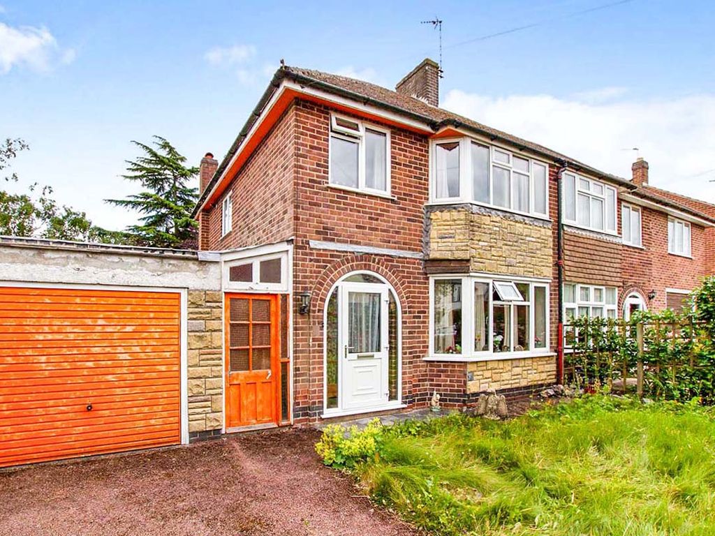 3 bed semidetached house for sale in Charnwood Drive, Markfield