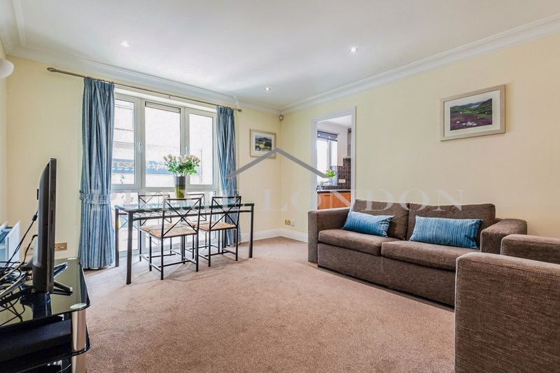 2 bed flat to rent in Chamberlain House, 126 Westminster Bridge Road
