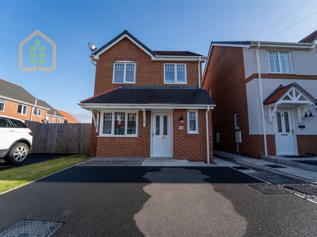 3 bed detached house for sale in Broad Oak View, Connahs Quay CH7, £