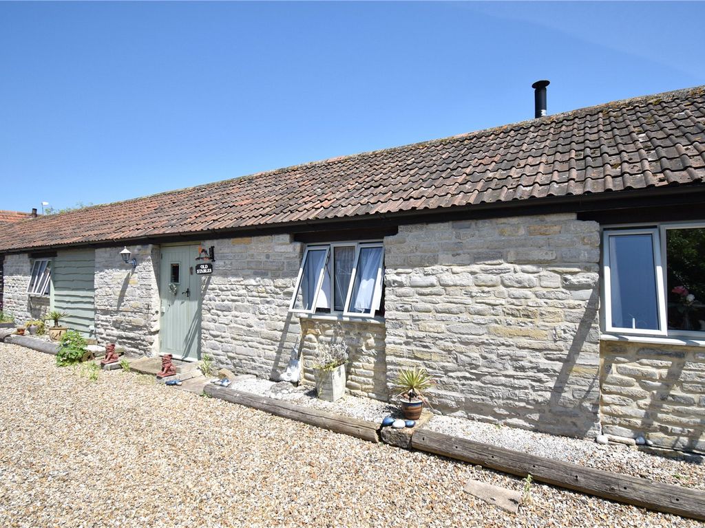 2 bed bungalow for sale in Knole, Langport TA10, £425,000 Zoopla
