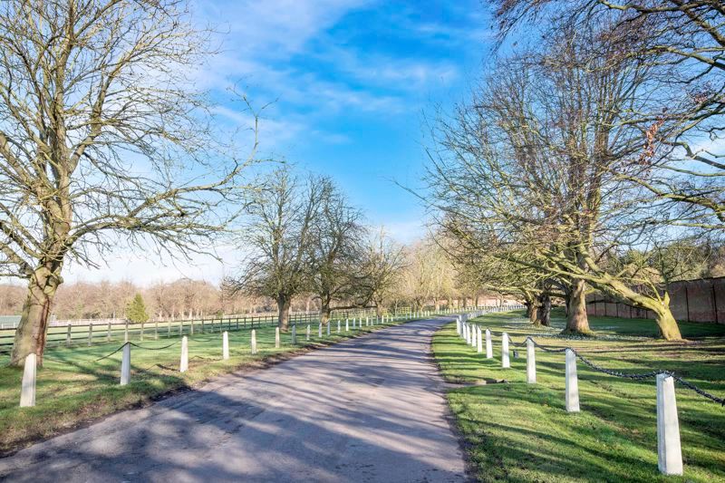 5 bed detached house for sale in Wiseton, Doncaster DN10 Zoopla