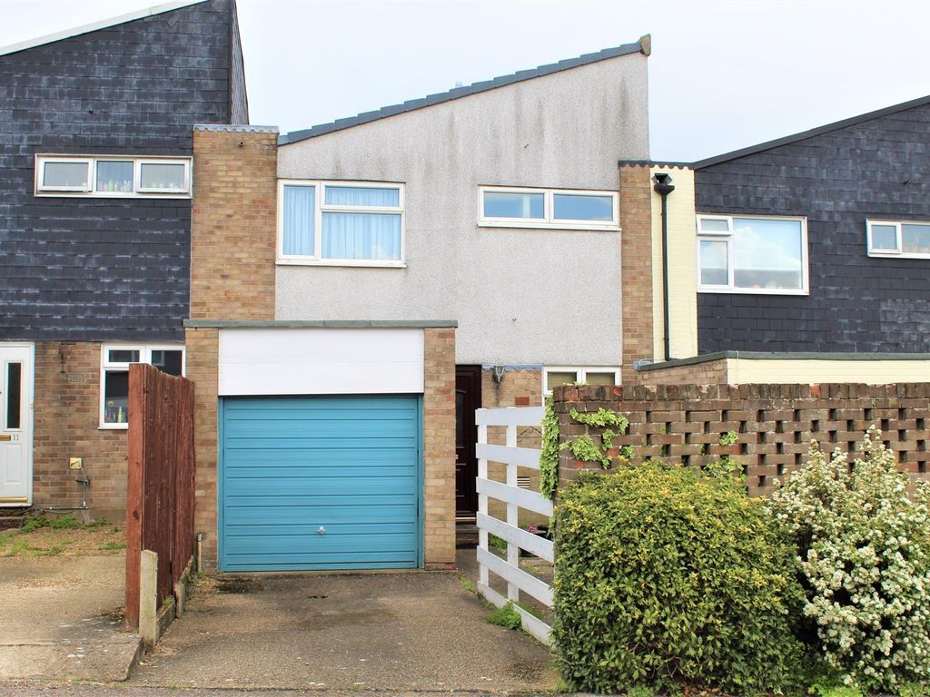 3 bed terraced house for sale in Hyde Avenue, Potters Bar EN6 Zoopla