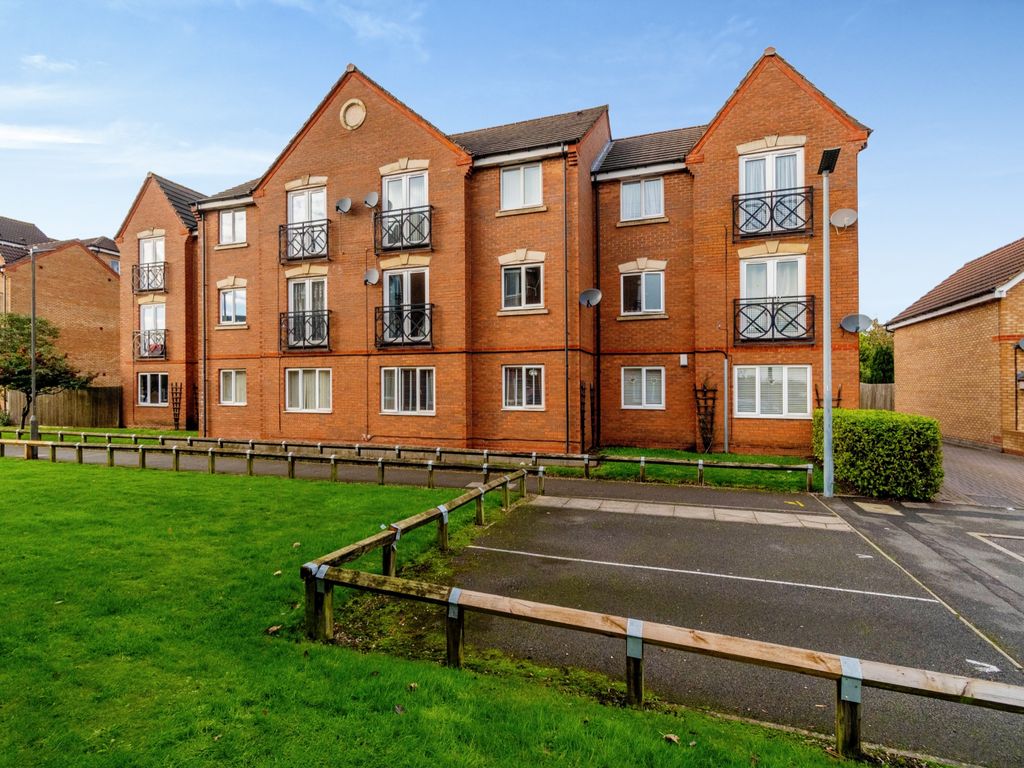 2 bed flat for sale in Middle Meadow, Tipton DY4 Zoopla