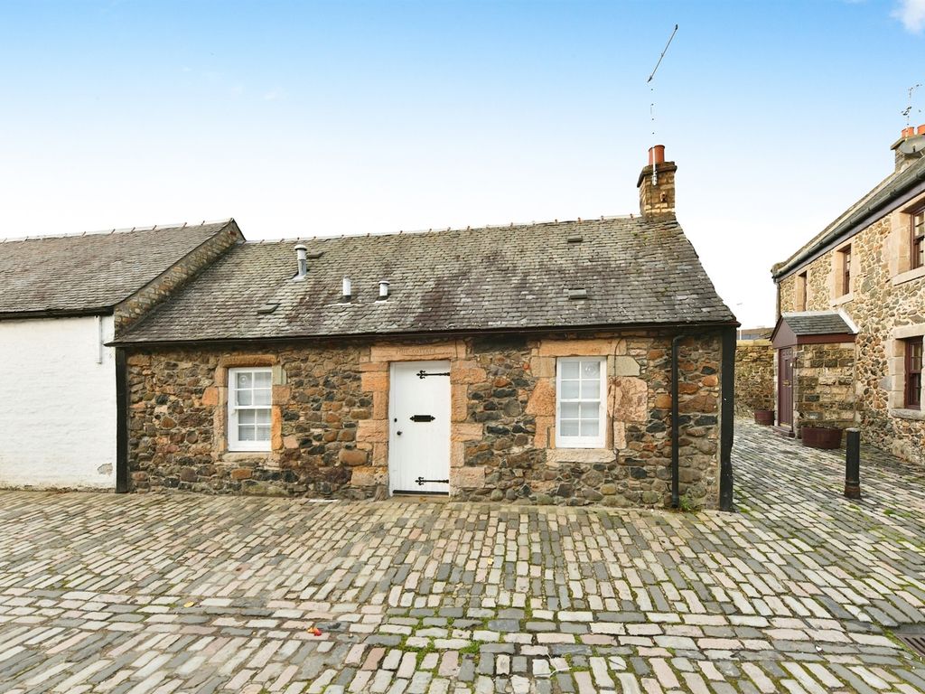 1 bed bungalow for sale in Glasgow Vennel, Irvine KA12, £45,000 Zoopla