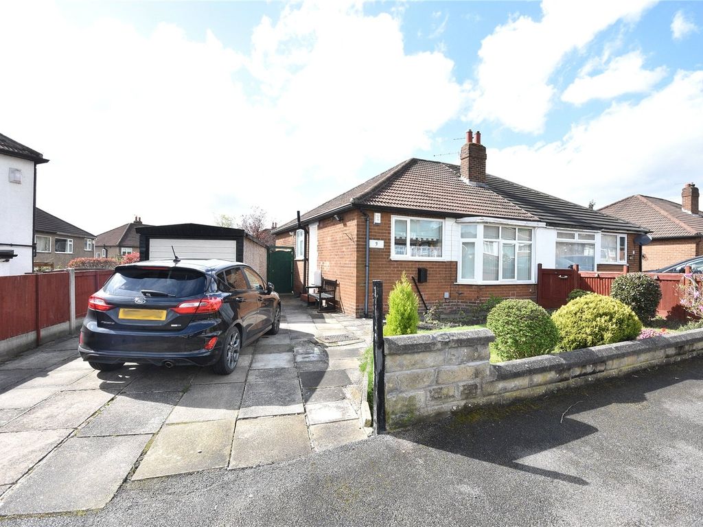 2 bed bungalow for sale in Temple Park Gardens, Leeds, West Yorkshire