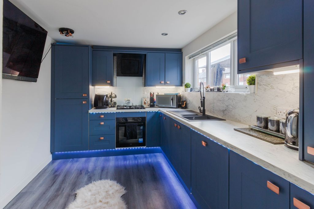 3 bed town house for sale in Aislaby Heights, Halifax HX2 Zoopla