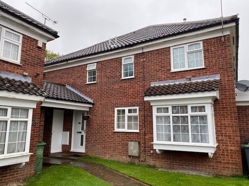 2 bed property for sale in Milverton Green, Luton LU3 Zoopla