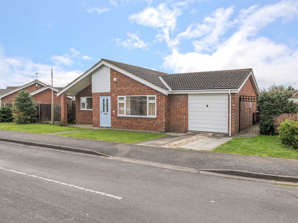 2 bed detached bungalow for sale in St. Michaels Close, Billinghay