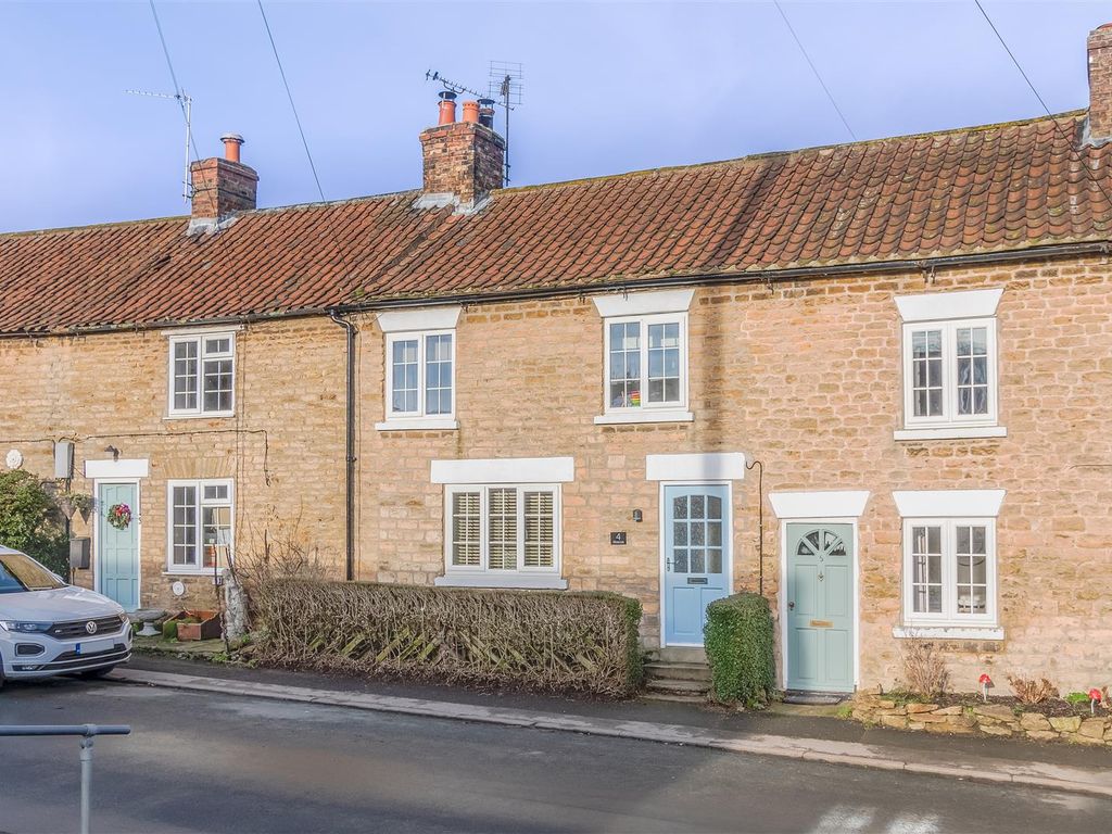 2 bed terraced house for sale in Prospect Terrace, Welburn, York YO60