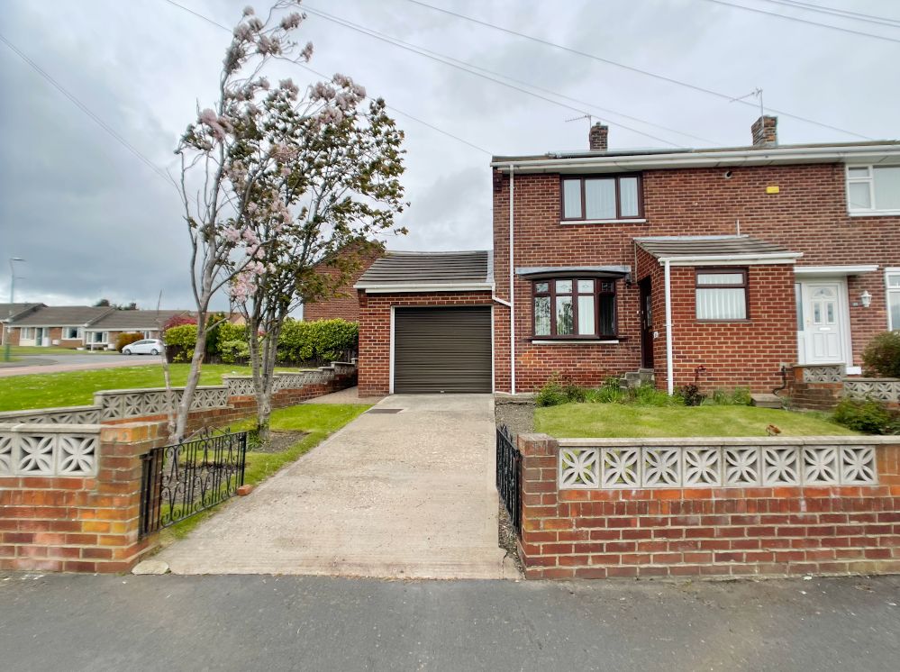 2 bed semidetached house for sale in Medway Gardens, South Moor