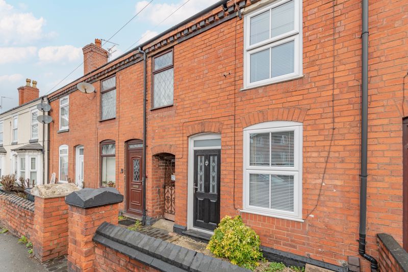 2 bed terraced house for sale in Stourbridge Road, Halesowen, West