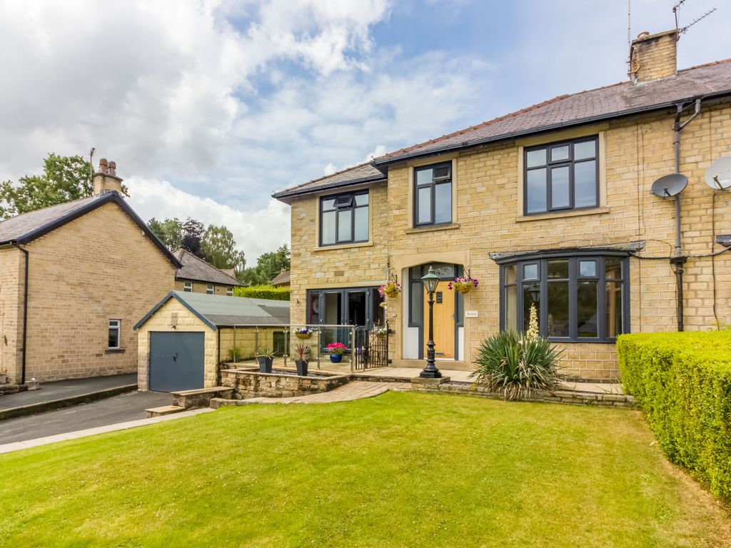 4 bed semidetached house for sale in Huddersfield Road, Holmfirth HD9