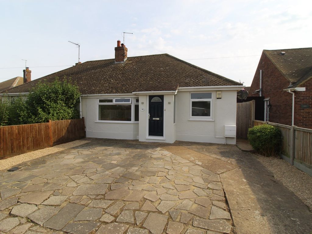 2 bed semidetached bungalow to rent in Poplar Drive, Herne Bay CT6, £