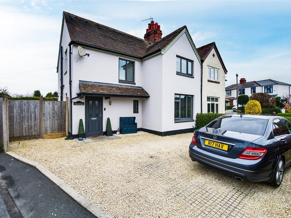 4 bed semidetached house for sale in Giantswood Lane, Congleton