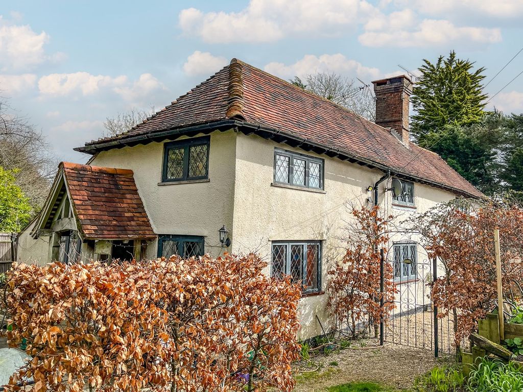 3 bed detached house for sale in Battle Road, Staplecross TN32 Zoopla