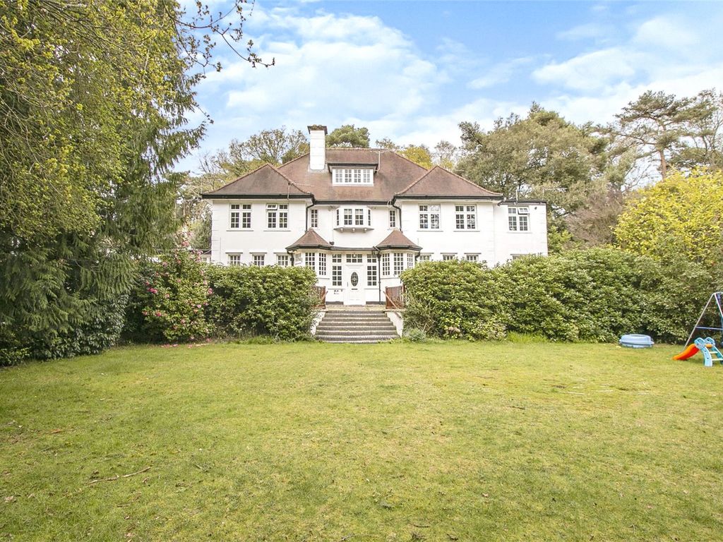 Queens Park Avenue, Queens Park, Bournemouth, Dorset BH8