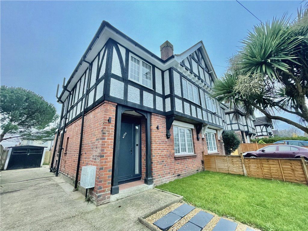 3 bed semidetached house for sale in Bassett Green Road, Southampton