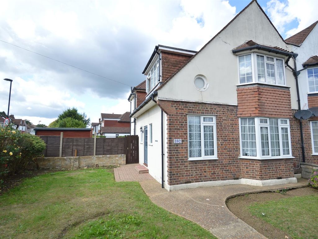 3 bed semidetached house for sale in Coulsdon Road, Old Coulsdon