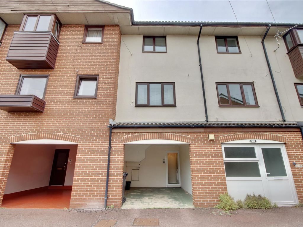 2 bed terraced house for sale in White Cloud Park, Southsea PO4, £