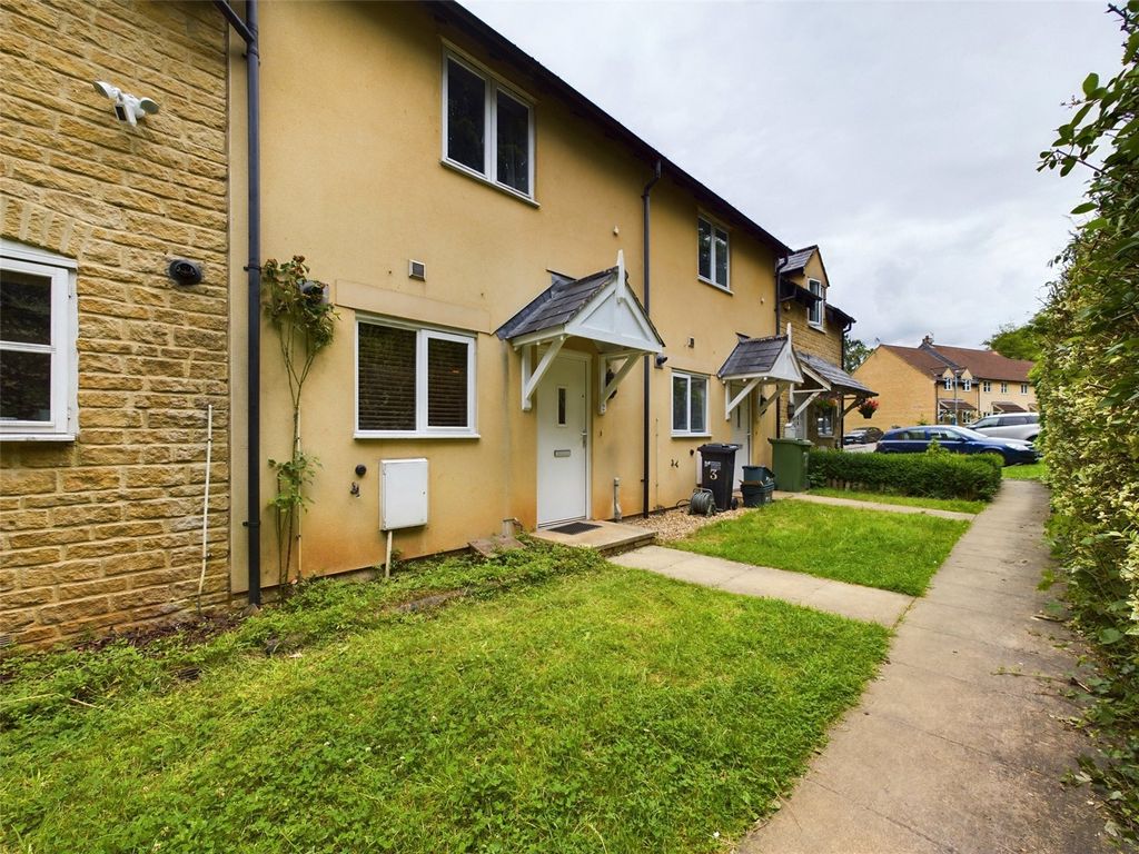2 bed terraced house for sale in Old Station Close, Chalford, Stroud