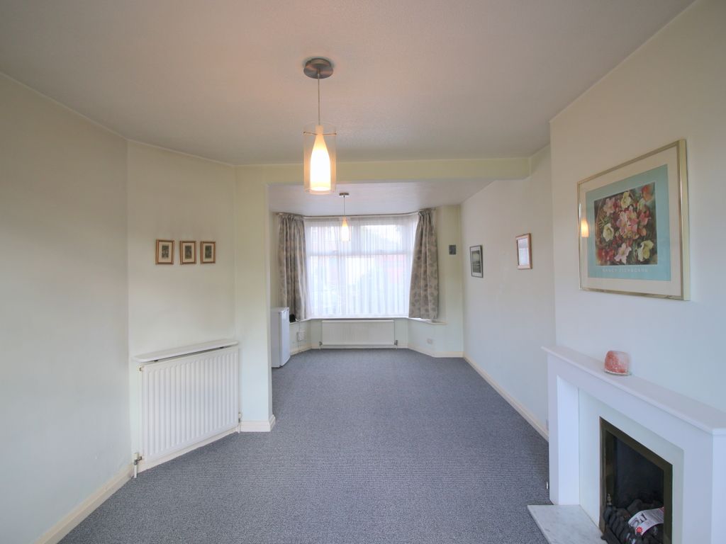 3 bed semidetached house to rent in Angus Gardens, London NW9, £2,000