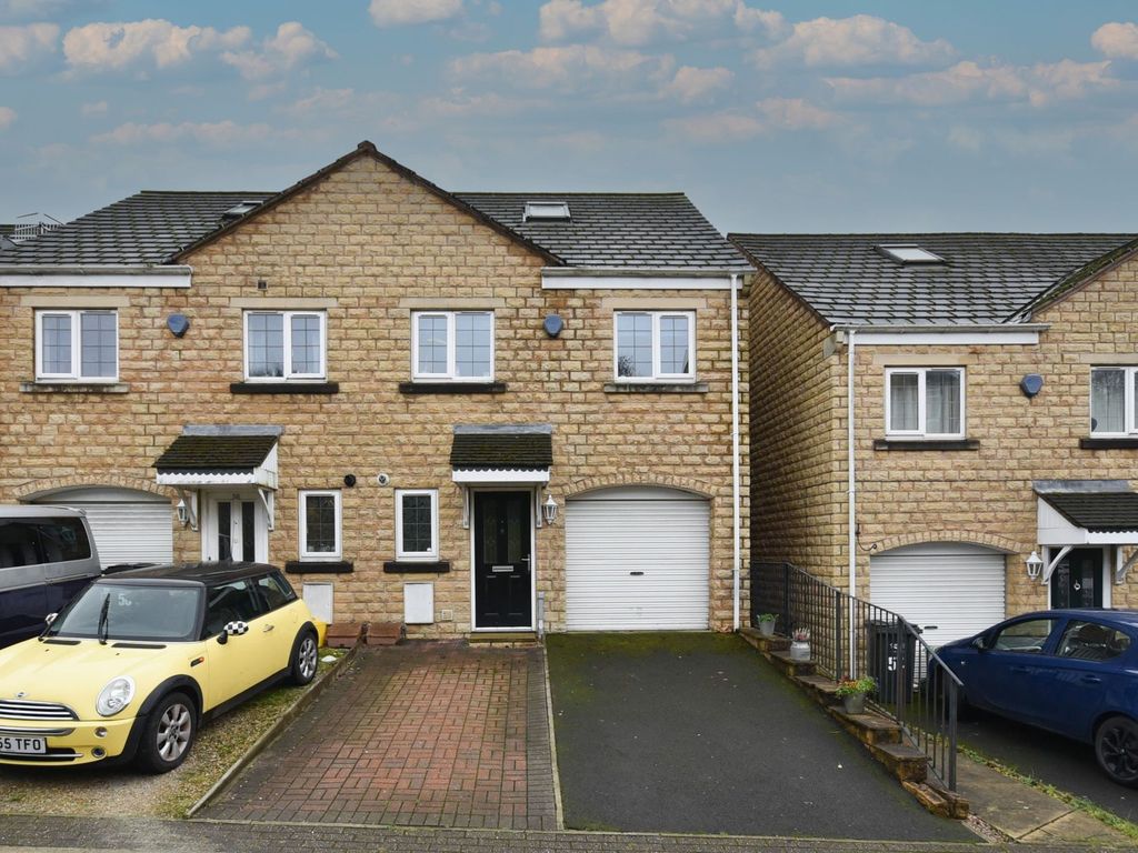 4 bed semidetached house for sale in Hare Court, Todmorden OL14, £310,000 Zoopla