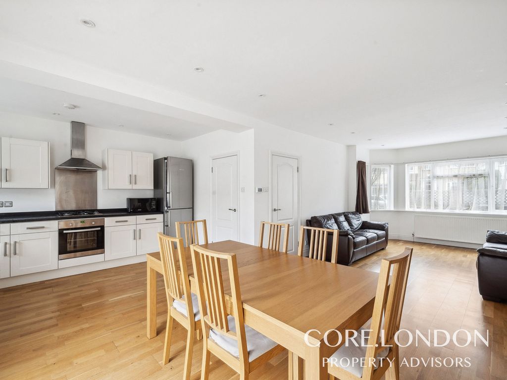 5 bed end terrace house to rent in Allan Way, Acton W3, £4,000 pcm Zoopla