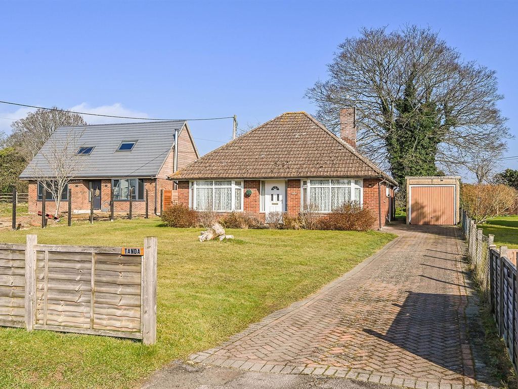 3 bed detached bungalow for sale in Pound Road, Over Wallop
