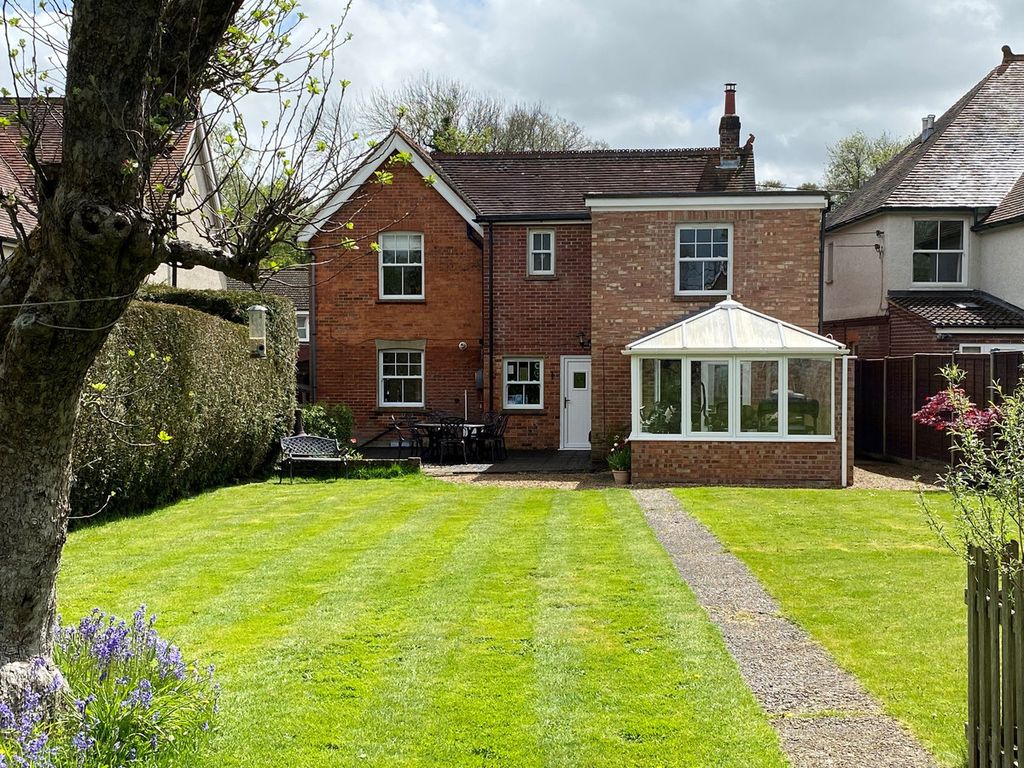 4 bed detached house for sale in Western Road, Liss GU33 Zoopla