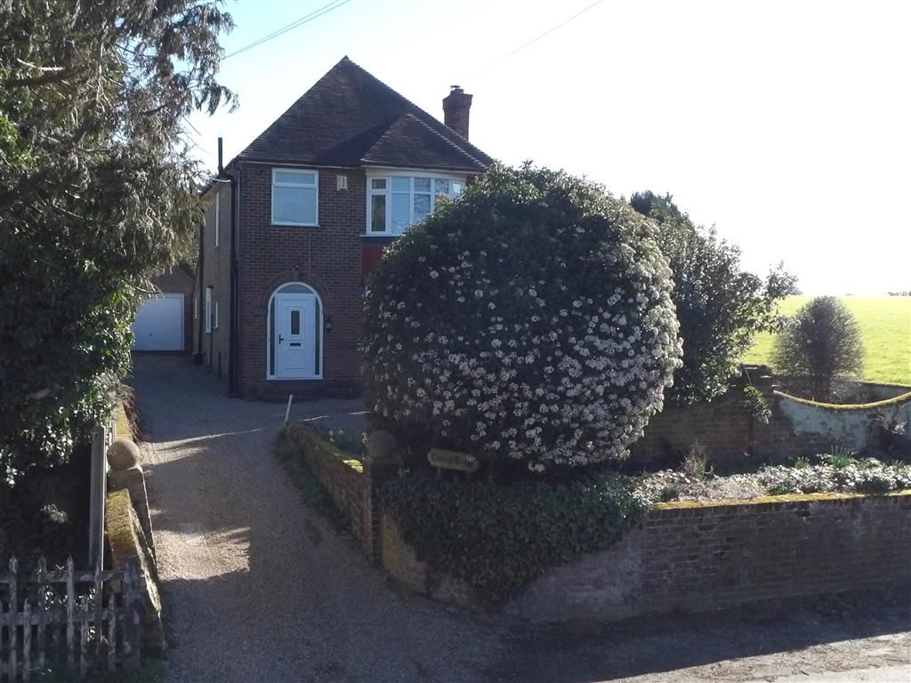 3 bed detached house for sale in Lynsted Lane, Teynham, Sittingbourne