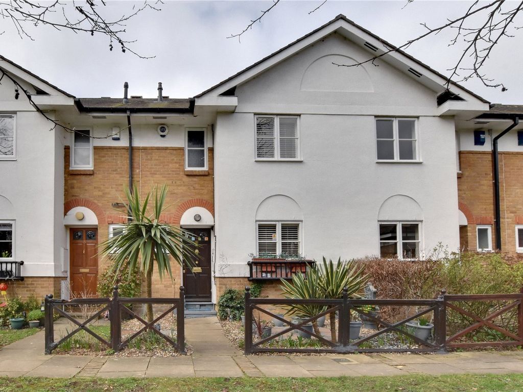 3 bed terraced house for sale in St Josephs Vale, Blackheath, London