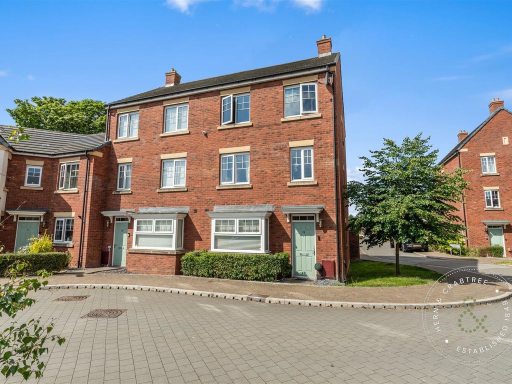 3 bed town house for sale in Treganna Street, The Mill, Canton, Cardiff