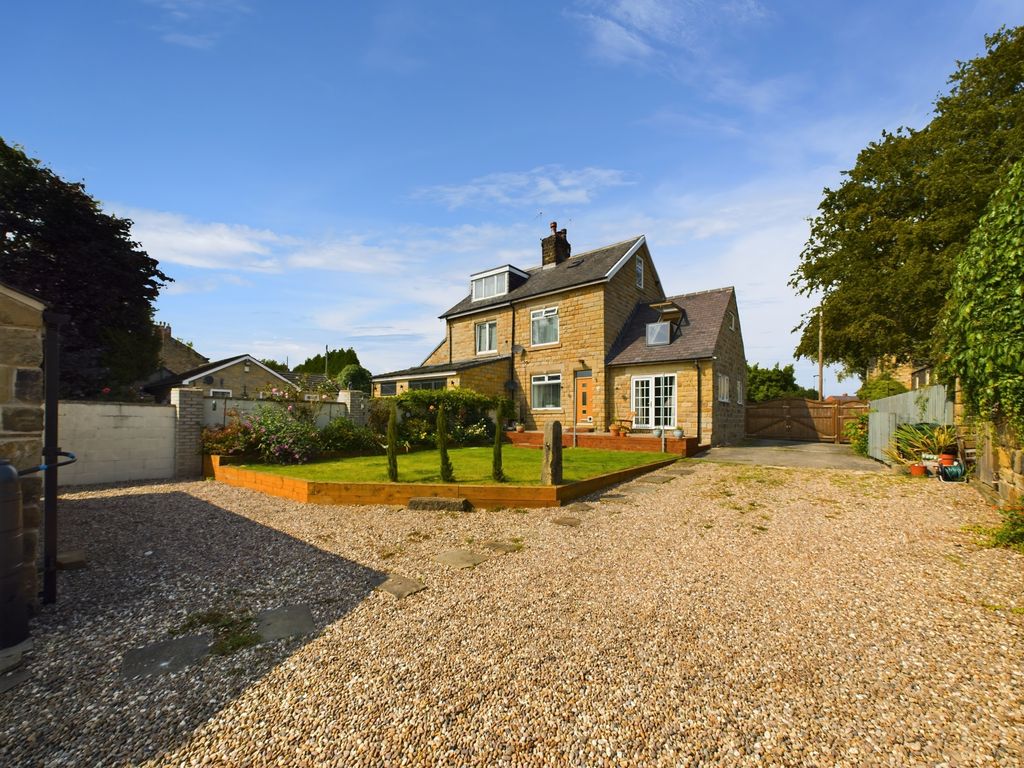 3 bed semidetached house for sale in Abbey Lane, Barnsley S71, £