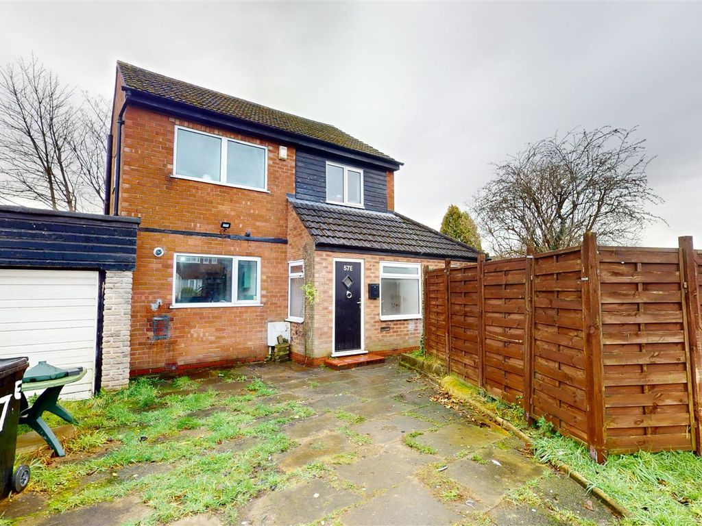 3 bed detached house for sale in Eddisbury Avenue, Urmston, Manchester