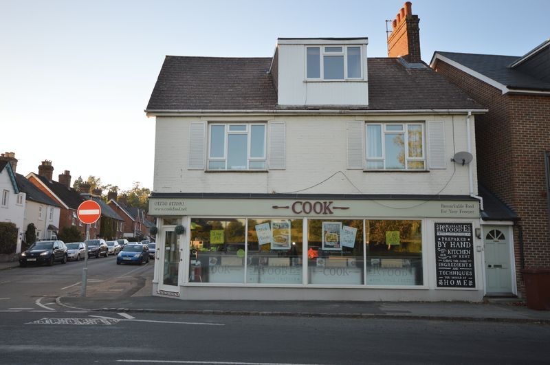 3 bed for sale in Easebourne Lane, Easebourne, Midhurst GU29