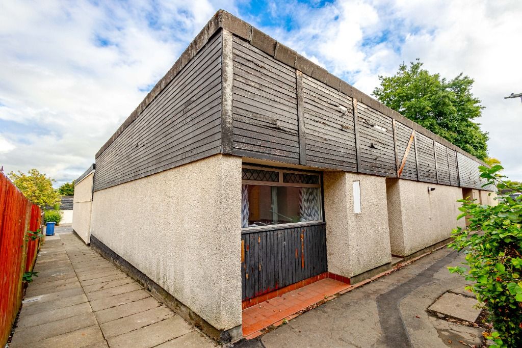 3 bed bungalow for sale in Sundrum Place, Kilwinning, North Ayrshire