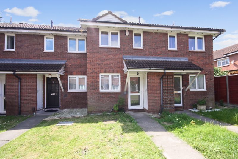 2 Bed Terraced House For Sale In Vicarage Close, Northolt UB5 - Zoopla