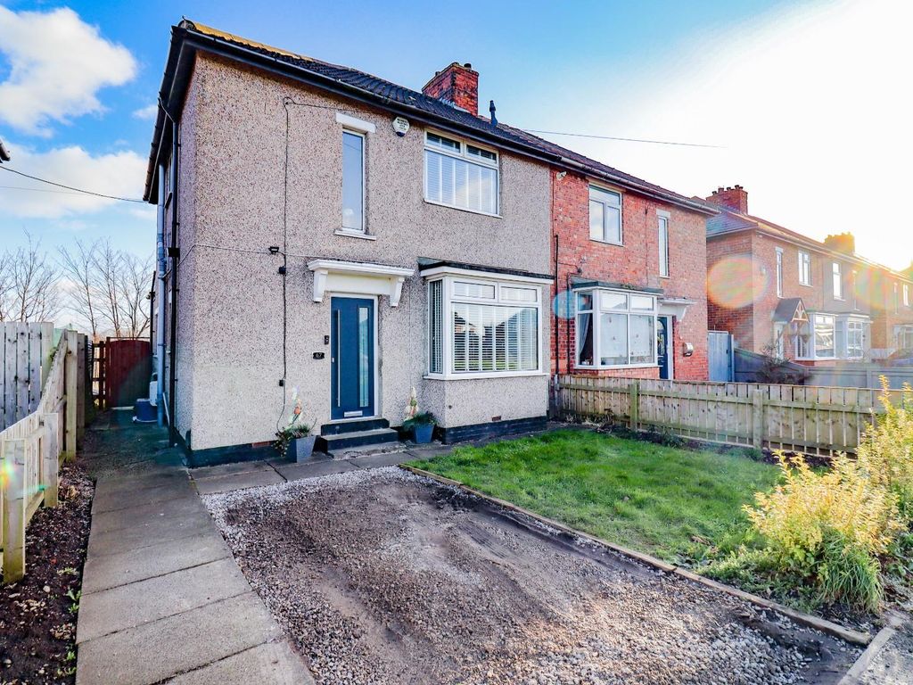 3 bed semidetached house for sale in Darlington Lane, Norton, Stockton