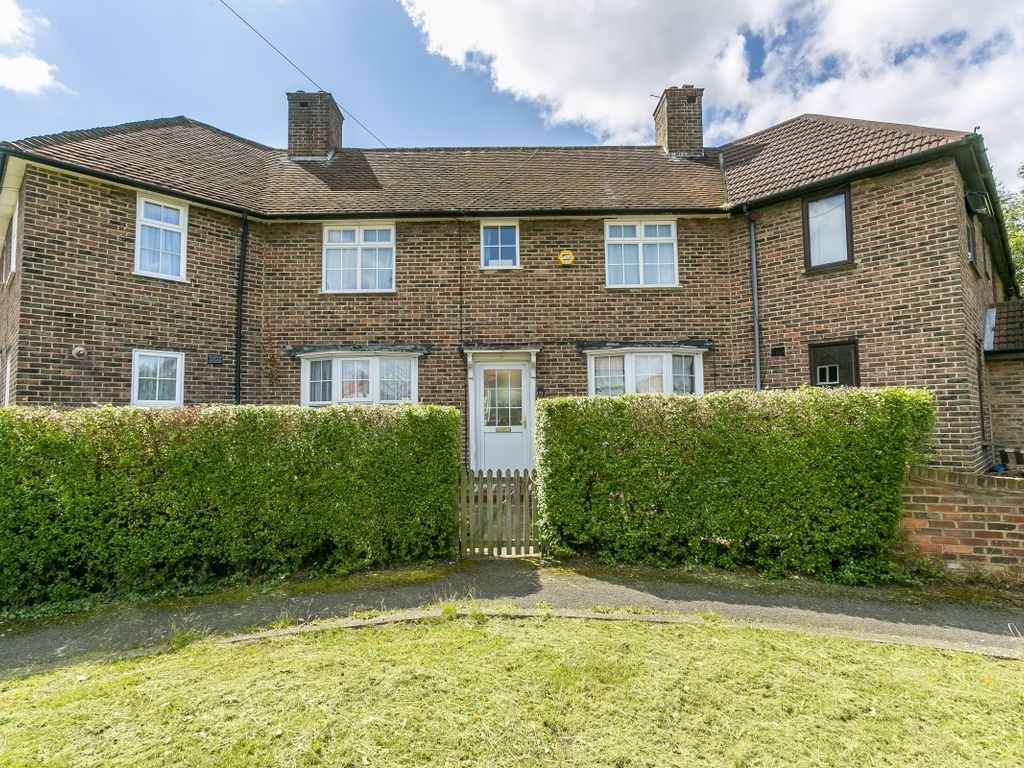 3 bed terraced house for sale in Central Road, Morden SM4 Zoopla