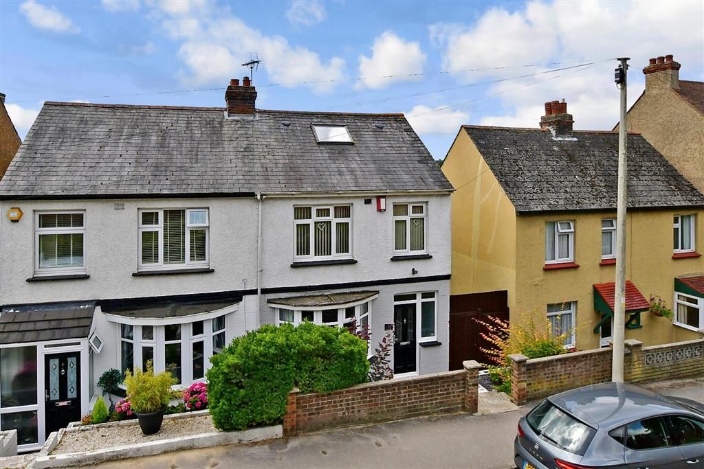 3 bed semidetached house for sale in Longhill Avenue, Chatham, Kent